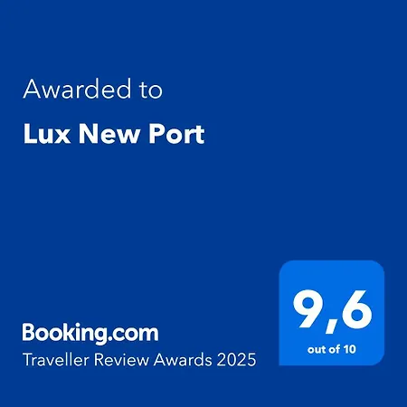 Lux New Port Apartment
